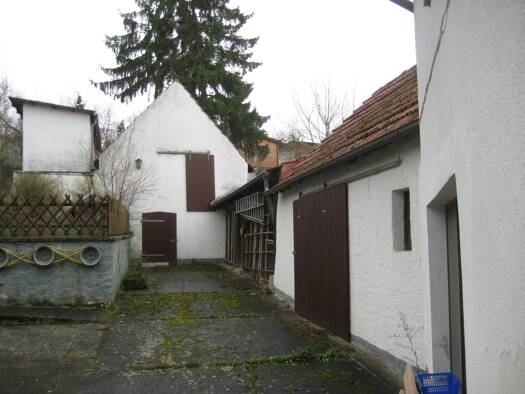 Haus zum Kauf 165.000 € 9 Zimmer 280 m² 739 m² Grundstück frei ab sofort Mühlhausen Werneck 97440