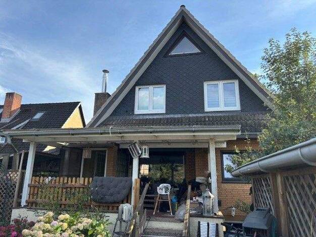 Doppelhaushälfte zum Kauf 249.000 € 3 Zimmer 110 m² 400 m² Grundstück St. Gertrud Lübeck 23564