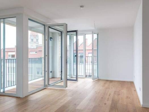 Terrassenwohnung zur Miete 1.213 € 2 Zimmer 61,8 m² 5. Geschoss frei ab 01.06.2026 Delbrückstraße 41 Neukölln Berlin 12051