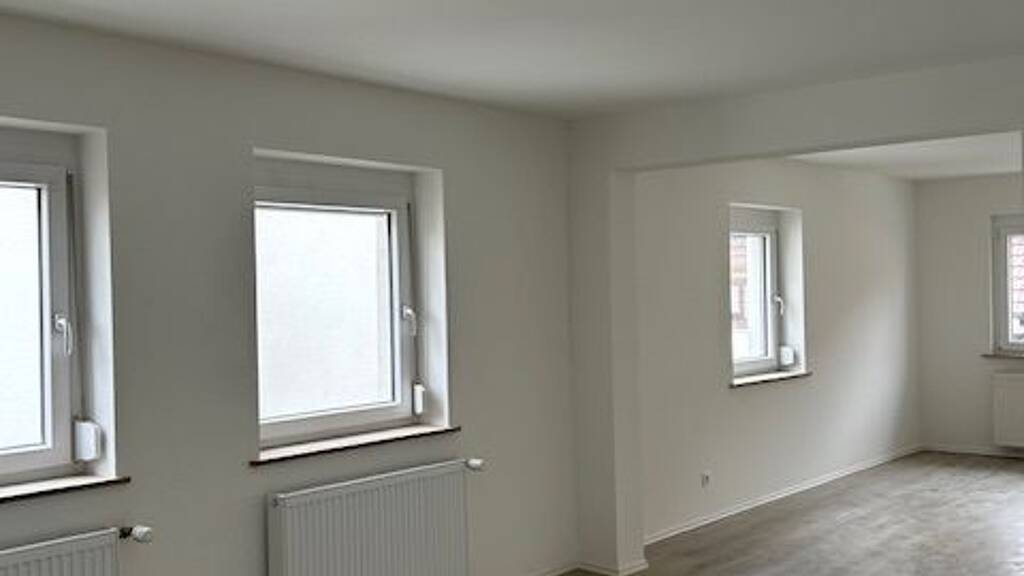 Wohnung zur Miete 1.150 € 5 Zimmer 130 m² Geschoss 1/3 frei ab sofort Undingen Sonnenbühl 72820