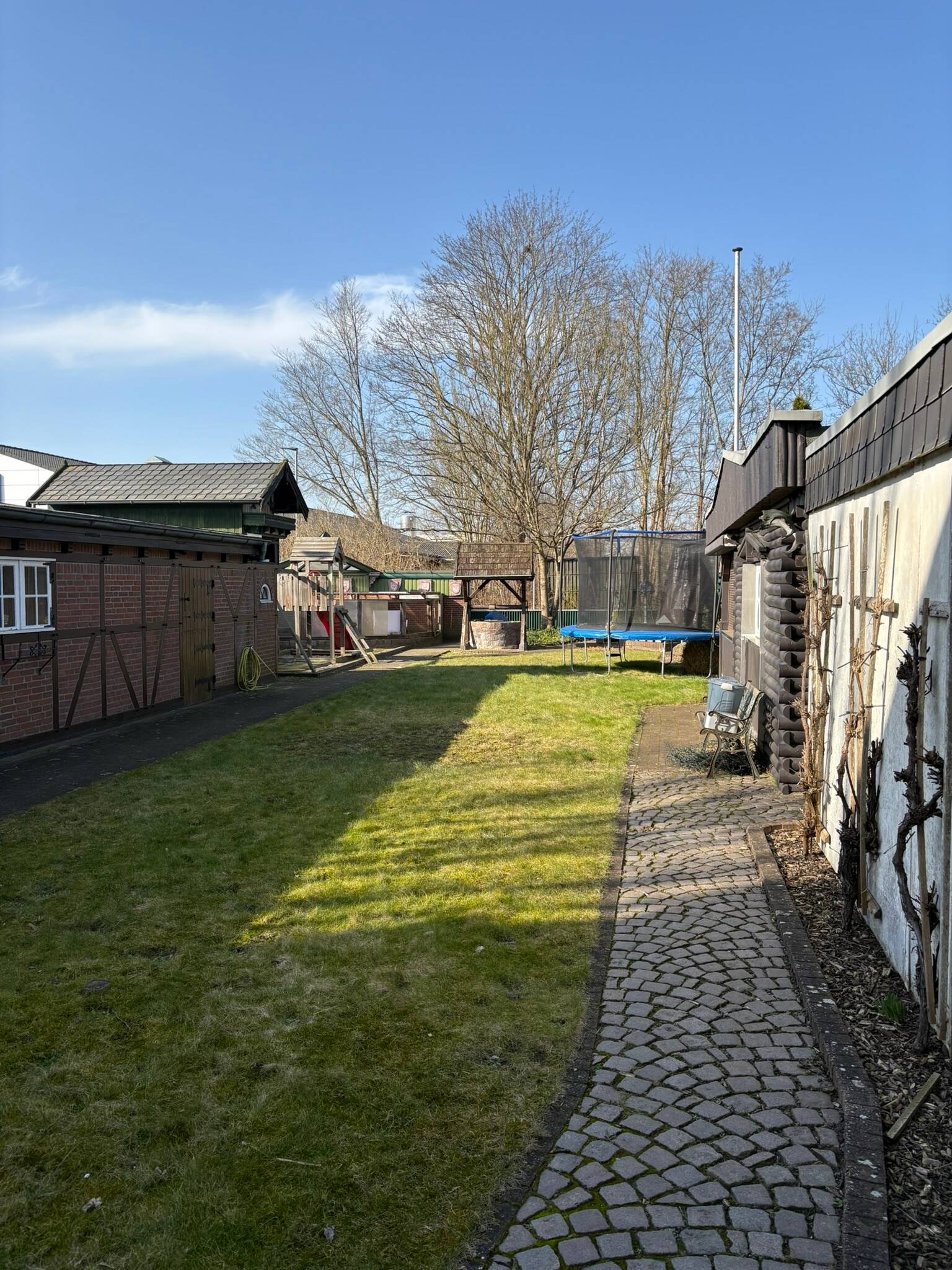 Immobilie in Neumünster - Wohn- und Geschäftshaus in Neumünster  - Bild 3