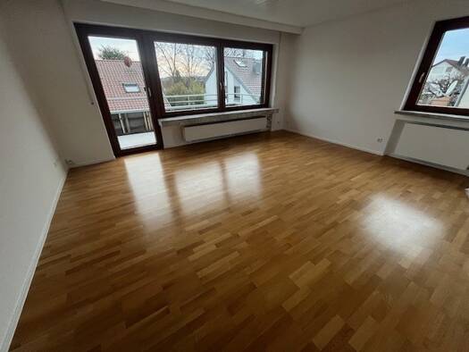 Wohnung zur Miete 1.070 € 4 Zimmer 93 m² 2. Geschoss Köngen 73257