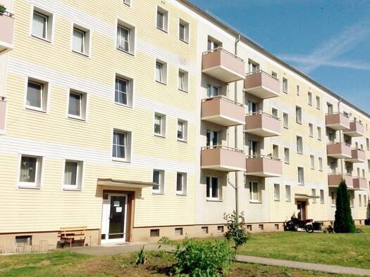 Wohnung zur Miete 295 € 2 Zimmer 49,1 m² 3. Geschoss frei ab sofort G.-Hauptmann-Straße 23 Lauchhammer 01979