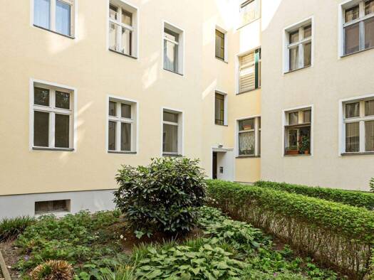 Studio zum Kauf 219.000 € 1 Zimmer 42,2 m² frei ab sofort Triftstraße 7 Wedding Berlin 13353