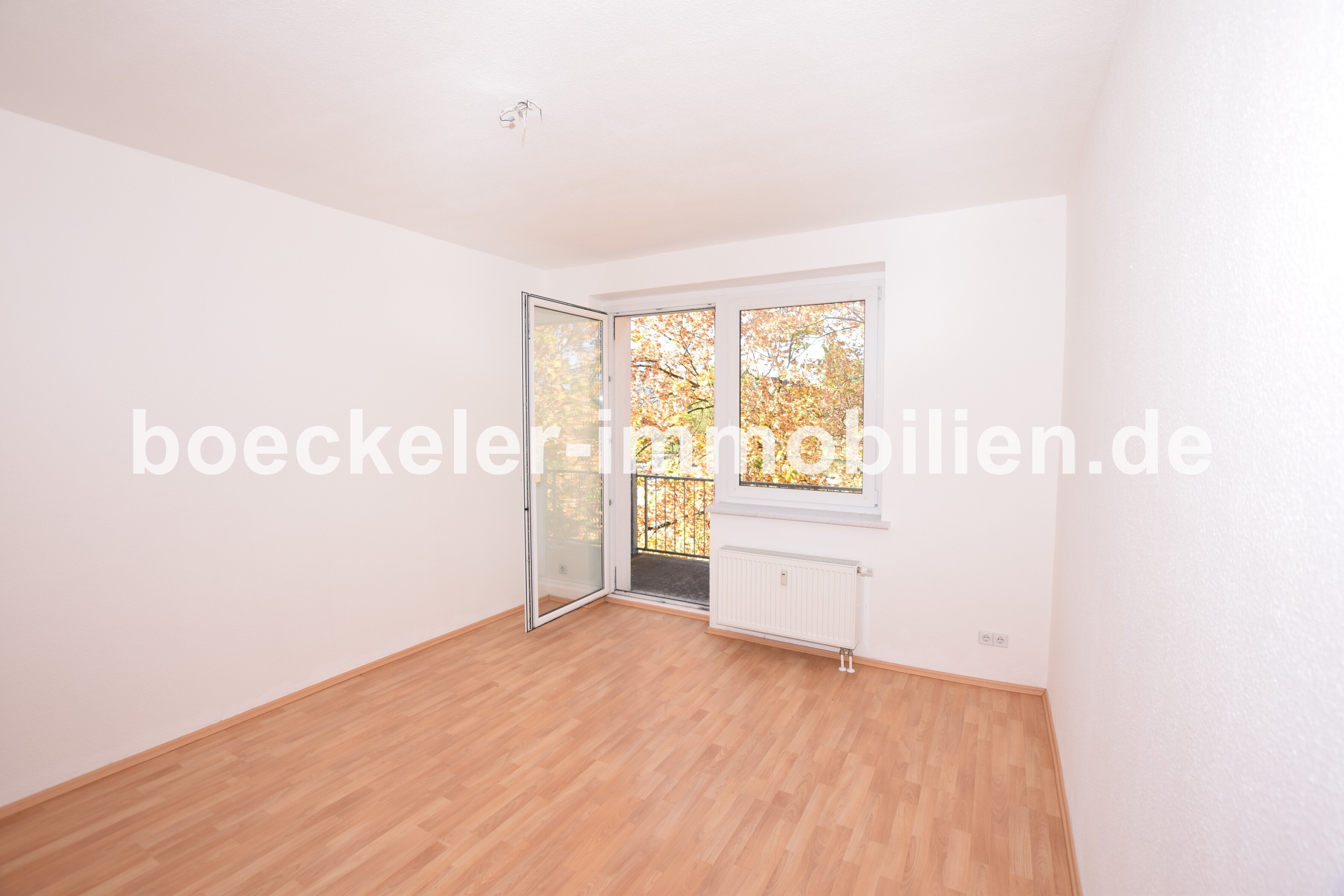 Wohnung zur Miete 318 € 2 Zimmer 53 m²<br/>Wohnfläche 1.<br/>Geschoss Lucka Lucka 04613