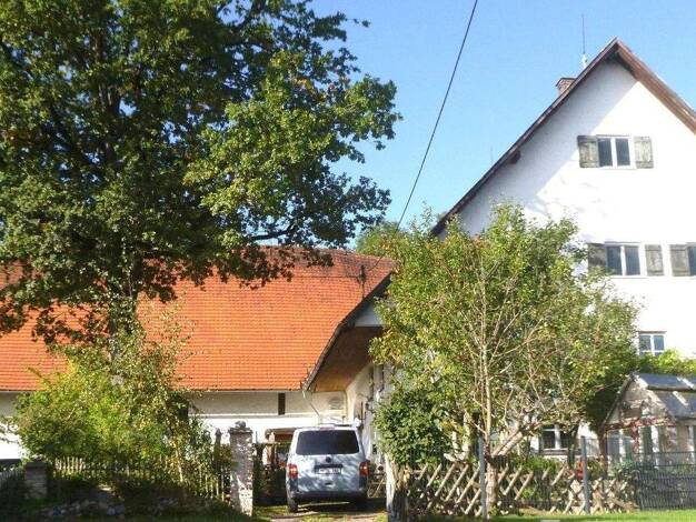 Bauernhaus zum Kauf provisionsfrei 895.000 € 7 Zimmer 275 m² 3.200 m² Grundstück Dickenreishausen Memmingen 87700