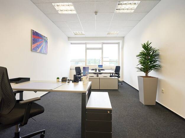 Bürofläche zur Miete 6,50 € 987 m² Bürofläche Ferdinand-Porsche-Straße 2 Bieber Offenbach am Main 63073