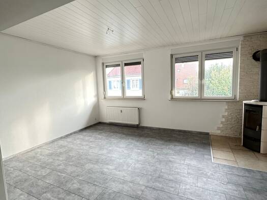 Wohnung zur Miete 1.050 € 4 Zimmer 98 m² Geschoss 1/2 frei ab sofort Süßen 73079