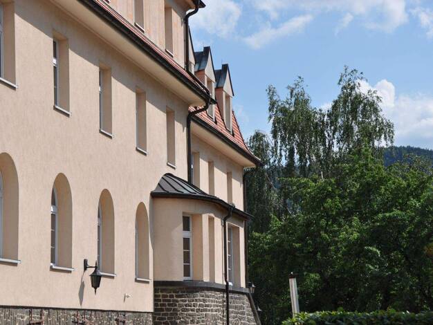 Wohnung zur Miete 380 € 2 Zimmer 60 m² 4 Geschosse frei ab 01.12.2026 Ernst-May-Straße 39 Olbersdorf 02785