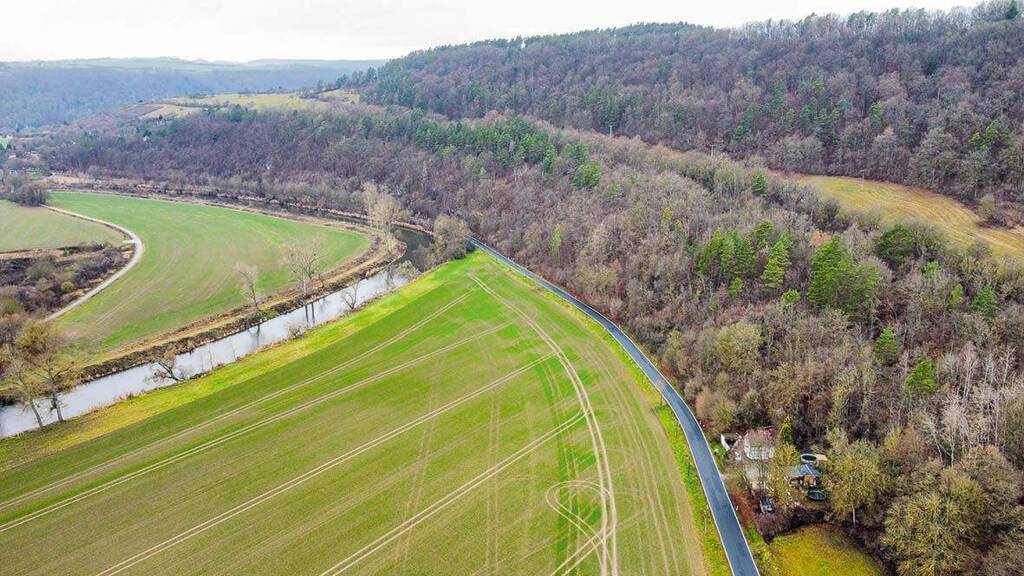 Land-/Forstwirtschaft zur Versteigerung 5.000 € 21.581 m² Grundstück Ebenshausen 99826