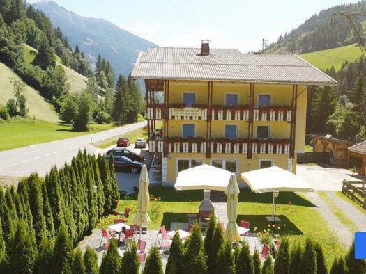 Hotel zum Kauf 1.200 m² Grundstück Mörtschach 9842