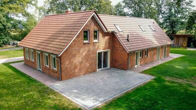 Einfamilienhaus zum Kauf 6 Zimmer 225 m² 11.721 m² Grundstück frei ab 01.07.2025 Hahnenmoor Menslage 49637
