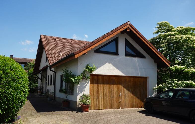 Wohnung zur Miete 790 € 3,5 Zimmer 95 m² Dachgeschoss frei ab 01.07.2025 Malsch Malsch 76316