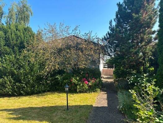 Bungalow zum Kauf provisionsfrei 110.000 € 4 Zimmer 125 m² 1.116 m² Grundstück Duingen Duingen 31089