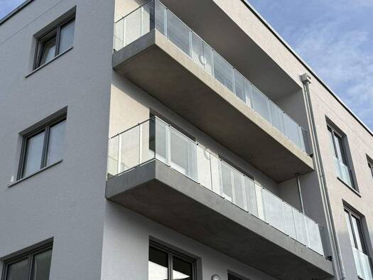 Wohnung zur Miete 1.447 € 3 Zimmer 85,1 m² frei ab sofort Oberhausen Augsburg 86154