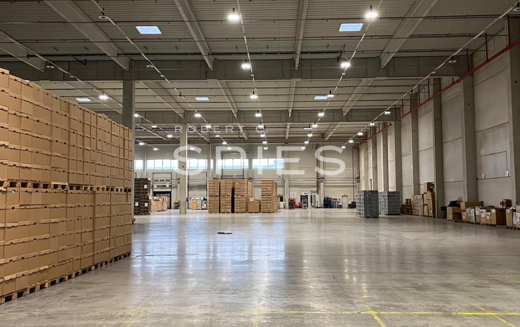 Logistikzentrum zur Miete provisionsfrei 19.746 m²<br/>Lagerfläche ab 19.746 m²<br/>Teilbarkeit Strom Bremen 28197