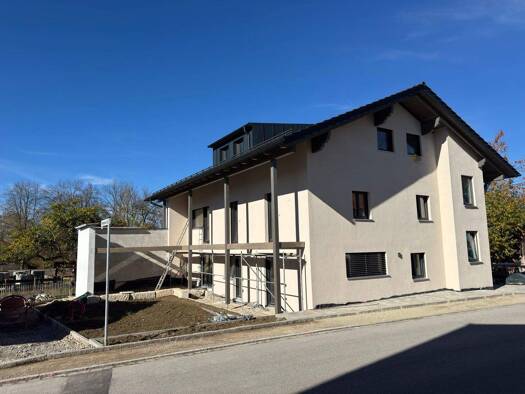 Wohnung zur Miete 1.330 € 2 Zimmer 95 m² frei ab 01.01.2026 Übersee 83236