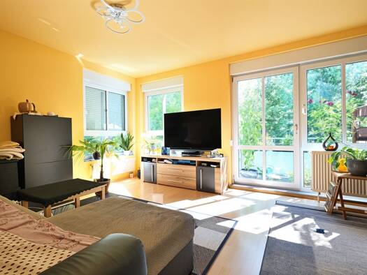 Wohnung zum Kauf 144.000 € 2 Zimmer 53 m² 2. Geschoss Bühlau/Weißer Hirsch Ortsamtsbereich Loschwitz 01326