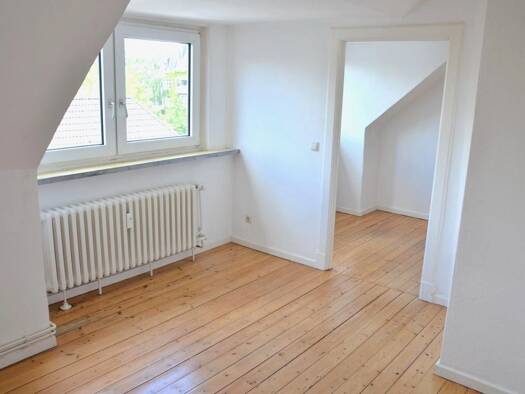 Wohnung zur Miete 450 € 1,5 Zimmer 30 m² 4. Geschoss frei ab sofort Bergstraße 5 Damperhof Kiel 24103