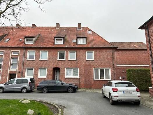 Mehrfamilienhaus zum Kauf als Kapitalanlage geeignet 497.500 € 11 Zimmer 236 m² 490 m² Grundstück Königsberger Straße 22 Norden Norden 26506