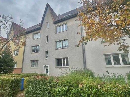 Wohnung zum Kauf 119.000 € 34 m² frei ab sofort Karl-Marx-Straße 64 Hansaviertel Rostock 18057