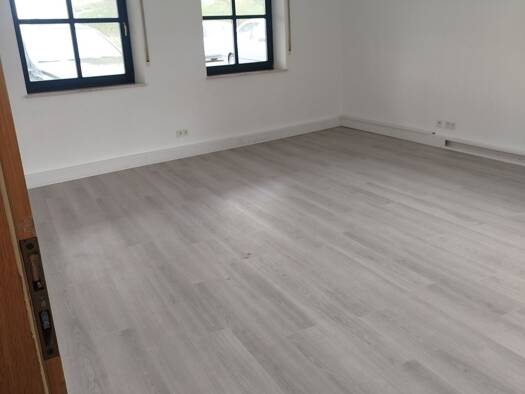 Büro zur Miete 800 € 3 Zimmer 82 m² Bürofläche Schumannstraße Ostend Fulda 36043