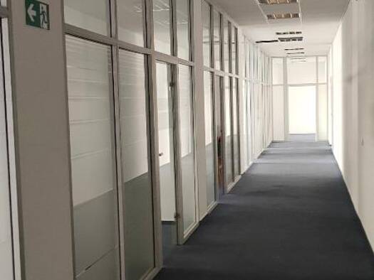 Büro zur Miete provisionsfrei 5 Zimmer 230 m² Bürofläche Hildastraße 1 Bruchsal 76646