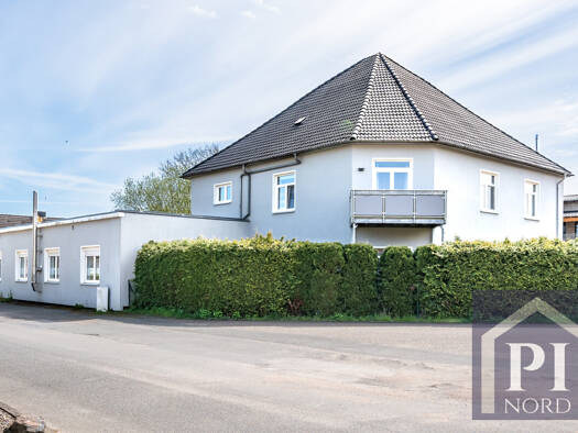 Mehrfamilienhaus zum Kauf als Kapitalanlage geeignet 599.000 € 473 m² 1.498 m² Grundstück Tensfeld 23824