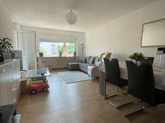 Wohnung zur Miete 715 € 2,5 Zimmer 74,8 m² 3. Geschoss frei ab sofort Dresdner Straße 23 Bietigheim Bietigheim-Bissingen 74321