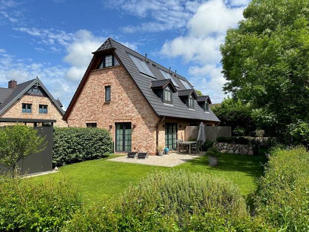 Haus zum Kauf 990.000 € 4 Zimmer 69,4 m² 2.259 m² Grundstück Tinnum Sylt 25980