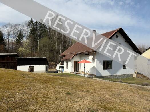 Einfamilienhaus zum Kauf 244.000 € 5 Zimmer 110 m² 1.300 m² Grundstück Zwiesel Zwiesel 94227