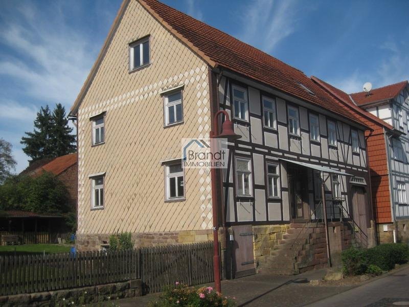 Einfamilienhaus zum Kauf 65.000 € 7 Zimmer 230 m²<br/>Wohnfläche 691 m²<br/>Grundstück Veckerhagen Reinhardshagen 34359