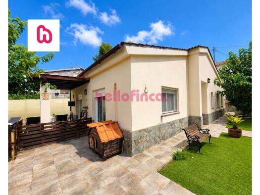 Chalet zum Kauf 300.000 € 3 Zimmer 146 m² 502 m² Grundstück Piera 08784