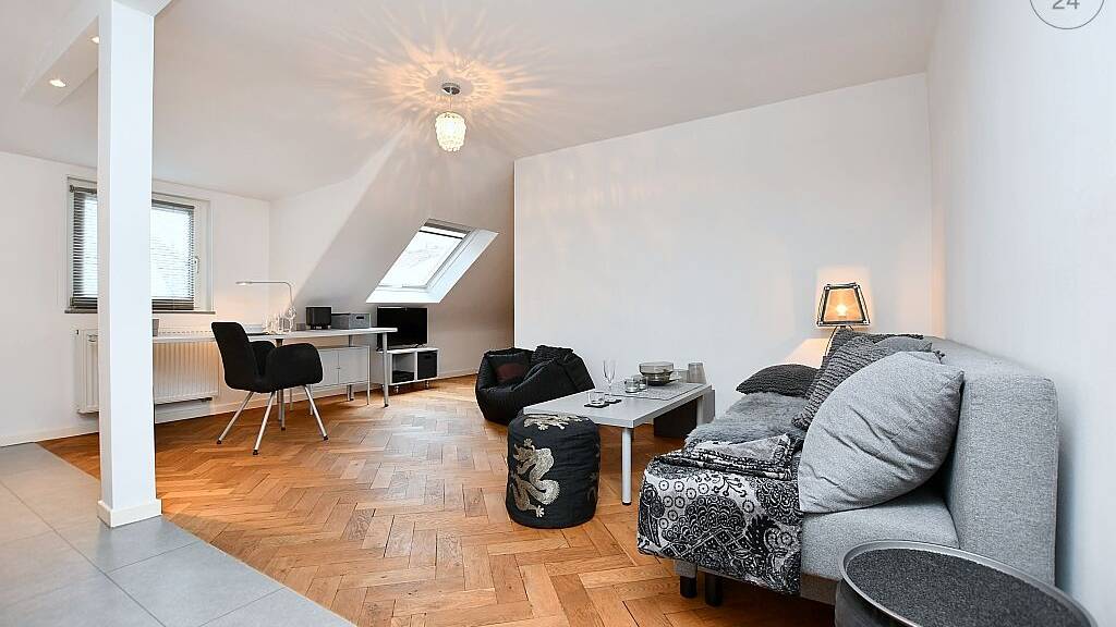 Wohnung zur Miete 1.550 € 2 Zimmer 47 m² 3. Geschoss frei ab sofort West Stuttgart 70197