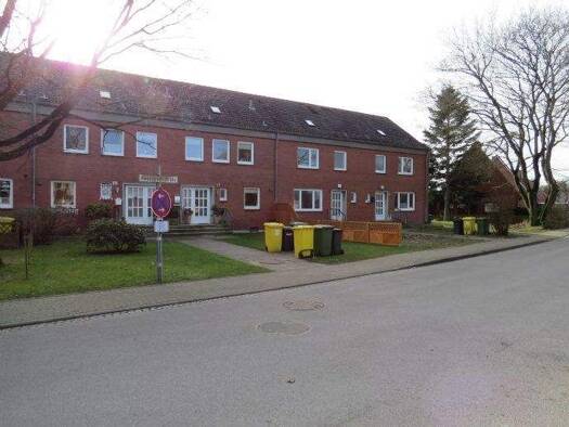 Reihenmittelhaus zur Miete 915 € 5 Zimmer 96,2 m² 180 m² Grundstück Leck Leck 25917