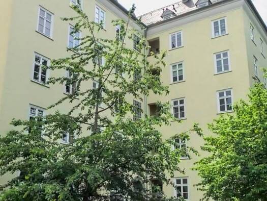 Wohnung zum Kauf 177.900 € 2 Zimmer 75 m² Geschoss 3/4 Herkulesstraße 101 West Kassel 34119