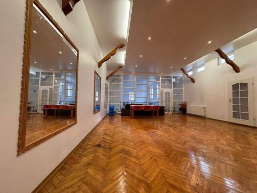 Sonstiges zum Kauf als Kapitalanlage geeignet 749.000 € 11 Zimmer 555 m² 1.052 m² Grundstück Himmelpfort 16798