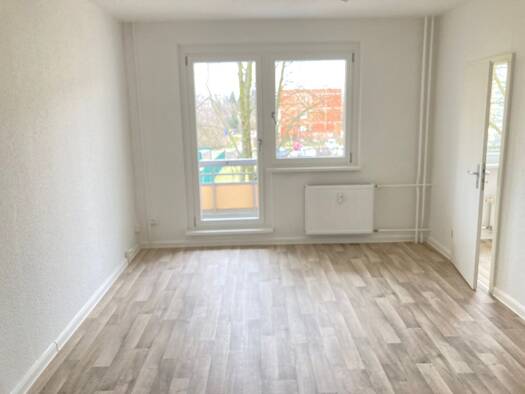 Wohnung zur Miete 285 € 1 Zimmer 33,5 m² 1. Geschoss Gneisenauring 21 Neu Olvenstedt Neu Olvenstedt 39130