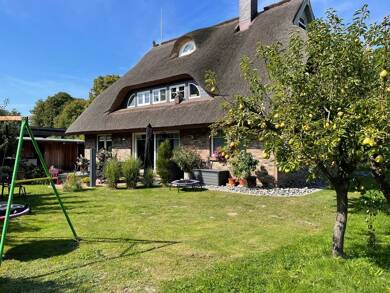 Mehrfamilienhaus zum Kauf 1.090.000 € 9 Zimmer 212 m² 1.428 m² Grundstück Neuensien Sellin 18586