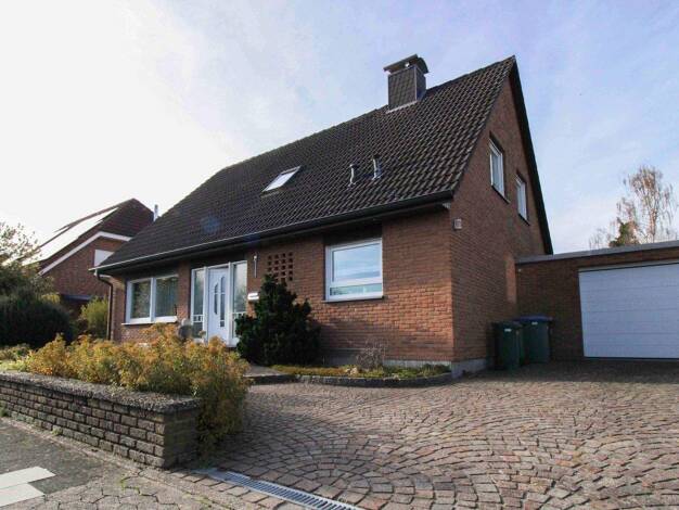 Haus zum Kauf 349.000 € 5 Zimmer 137,6 m² 749 m² Grundstück Eschendorf/Gellendorf Rheine 48429