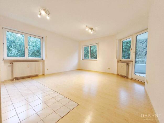 Wohnung zum Kauf 99.000 € 2 Zimmer 51 m² 2. Geschoss Stadtgebiet Triberg im Schwarzwald 78098