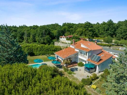 Einfamilienhaus zum Kauf 1.600.000 € 7 Zimmer 230 m² Labin Labin 52220