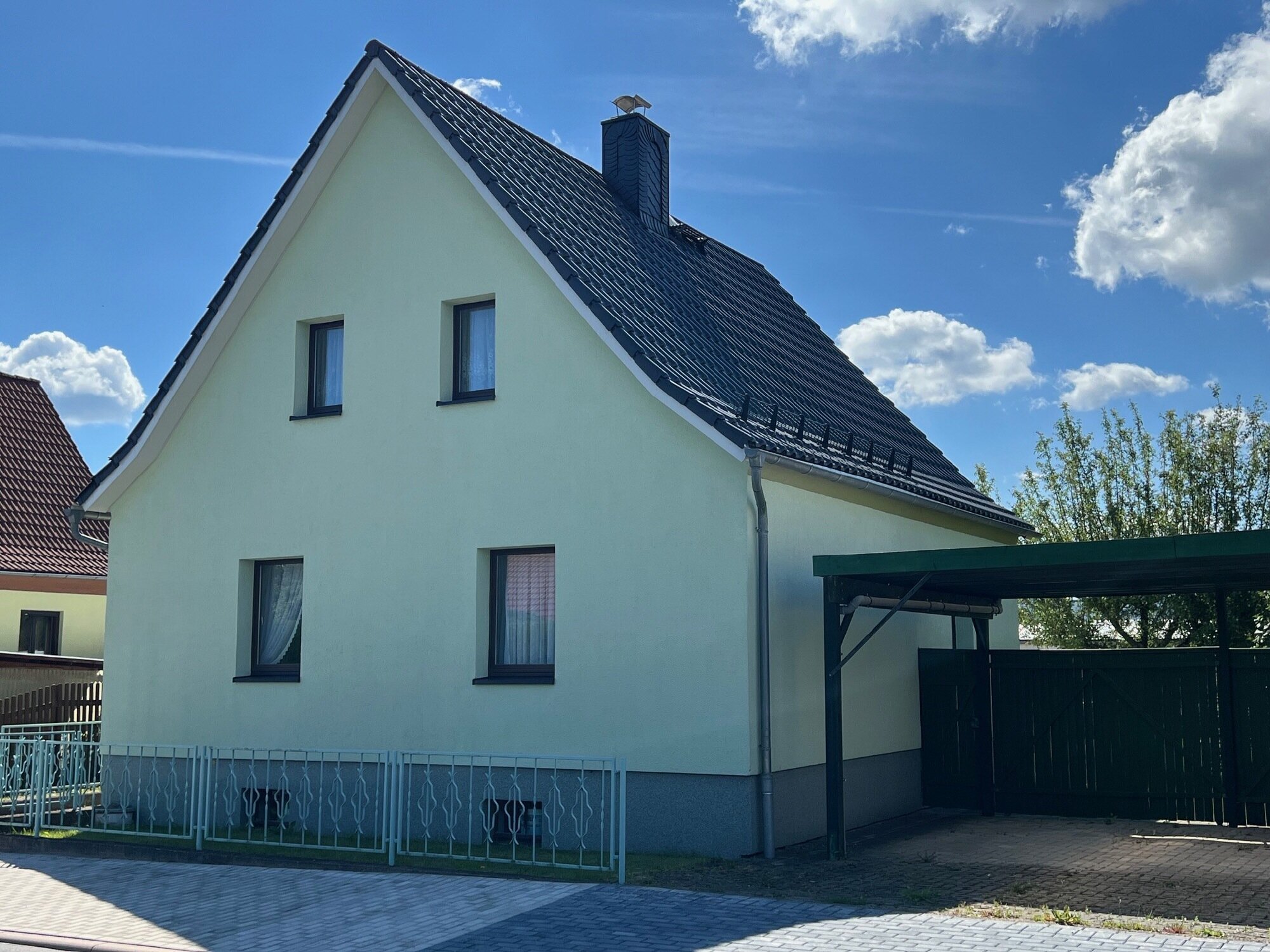 Haus zum Kauf 192.000 € 4 Zimmer 105 m²<br/>Wohnfläche 851 m²<br/>Grundstück Geratal OT Geschwenda 99330