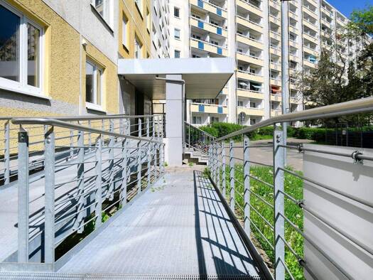 Studio zur Miete 232 € 1 Zimmer 31,6 m² EG Lowetscher Straße 1 Rieth Erfurt 99089