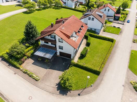 Einfamilienhaus zum Kauf provisionsfrei 439.000 € 10 Zimmer 290 m² 887 m² Grundstück Rast Sauldorf 88605
