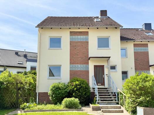 Reihenendhaus zum Kauf 350.000 € 7 Zimmer 138 m² 403 m² Grundstück frei ab sofort Berenbostel Garbsen 30827