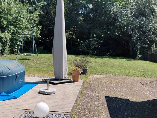 Haus zum Kauf 345.000 € 6 Zimmer 140 m² 1.004 m² Grundstück Blumenfeld Tengen 78250