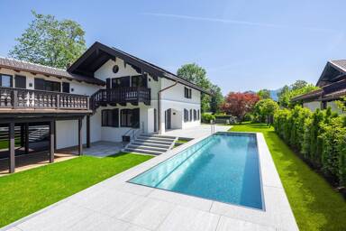 Einfamilienhaus zum Kauf 6 Zimmer 319,6 m² 1.537 m² Grundstück Bad Wiessee Bad Wiessee 83707