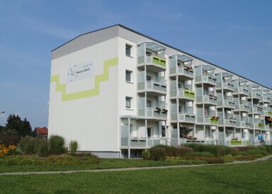 Wohnung zur Miete 324 € 3 Zimmer 70,2 m² EG frei ab 01.02.2025 Albert-Einstein-Straße 4 Oschersleben Oschersleben 39387