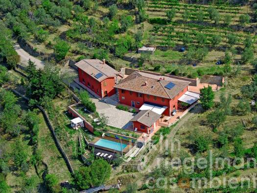 Haus zum Kauf 1.290.000 € 520 m² 15.860 m² Grundstück Castelfranco Piandiscò 52026